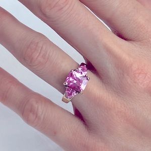 Pink Chrystal Cocktail ring